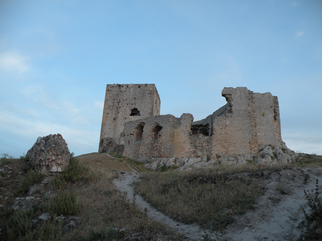 Ардалес, некрополь Лос Агилильяс